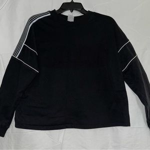 Black Crop Top Sweater